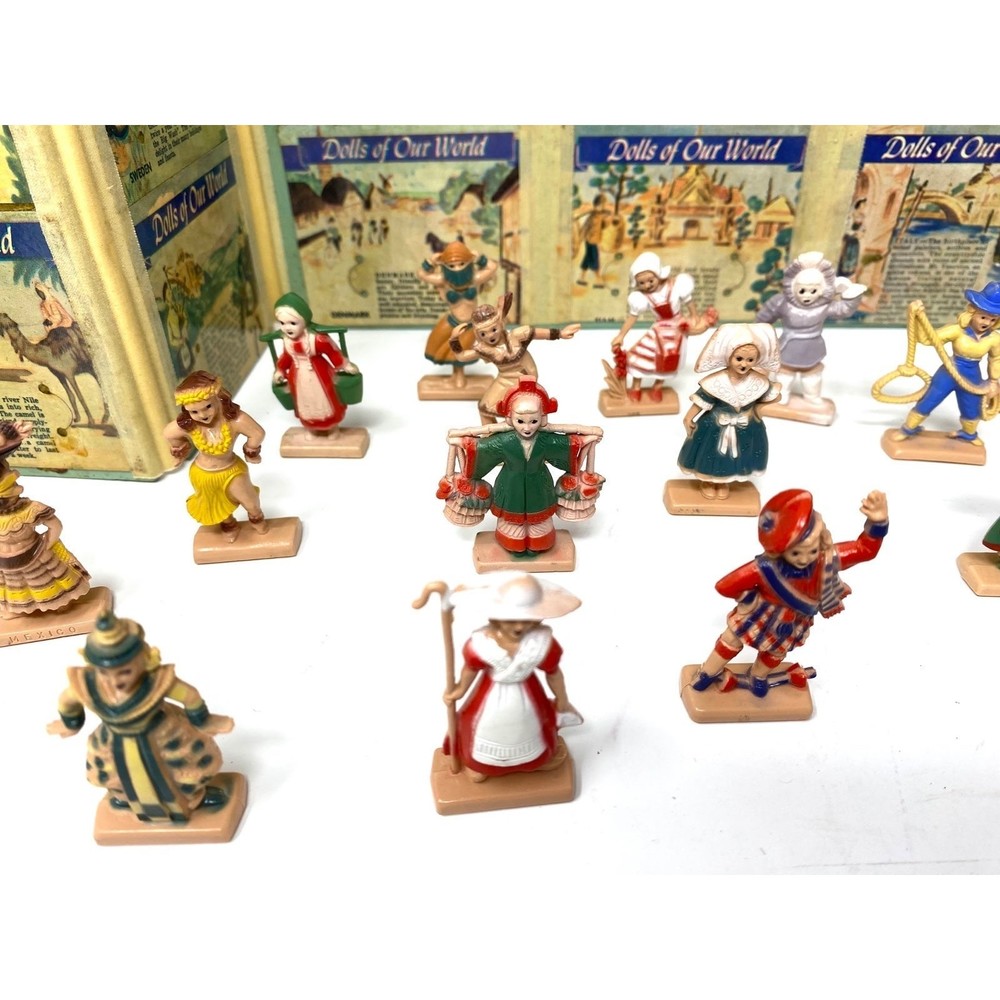 LA County Fair Vintage Rare Dolls of the World Display with Box